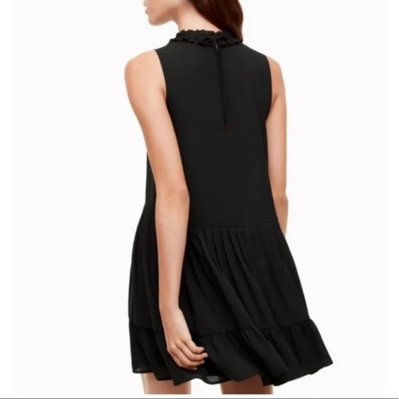 𝅺Aritzia Sunday Best Raleigh Sleeveless Dress - Picture 3 of 10